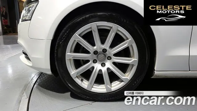 AUDI A5 2.0 TDI Quattro Dynamic Sport 2013 — photo 5 sur 26