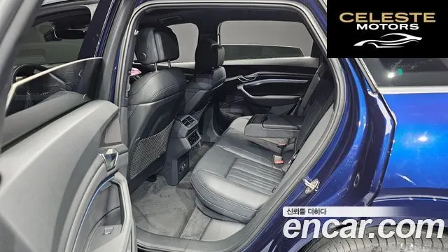 AUDI e-55 Quattro 2022 — photo 11 sur 26