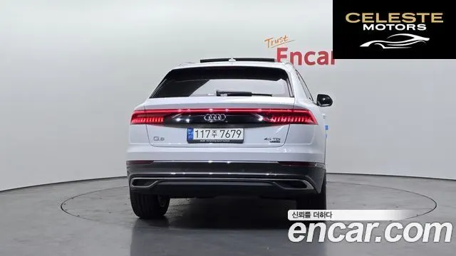 AUDI Q8 (4M) 45 TDI Quattro Premium 2021 — photo 4 sur 20