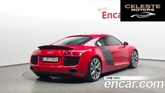 AUDI R8 4.2 V8 Coupé 2009 — photo 2 sur 20