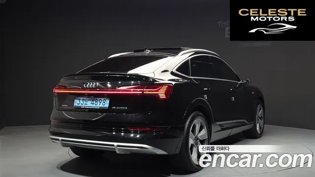 AUDI e-55 Quattro Sportback 2022 — photo 2 sur 20