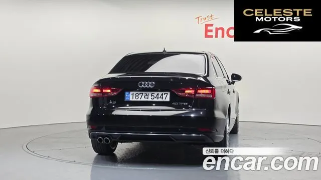AUDI A3 40 TFSI 2018 — photo 4 sur 20