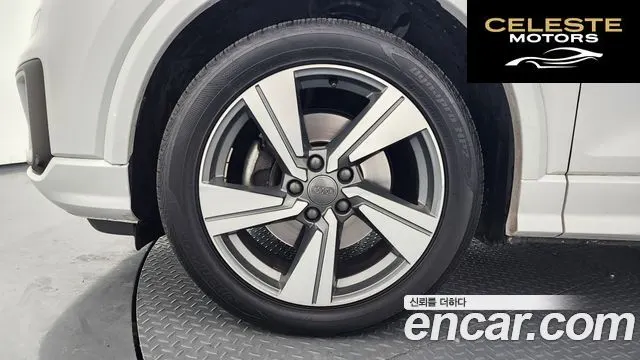 AUDI Q2 35 TDI Premium 2020 — photo 5 sur 20