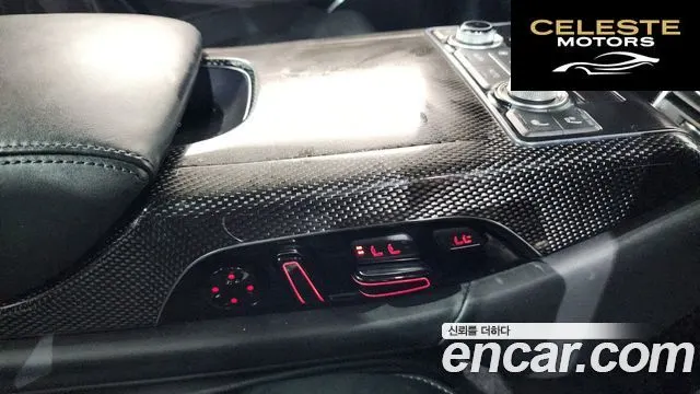 AUDI S8 4.0 TFSI Quattro 2013 — photo 19 sur 20