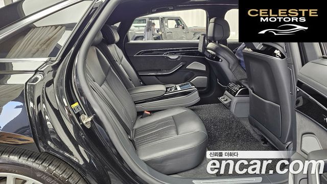 AUDI A8 (D5) 55 TFSI Quattro LWB 2021 — photo 12 sur 20