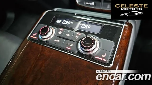 AUDI A8 4.2 FSI Quattro 2012 — photo 18 sur 20