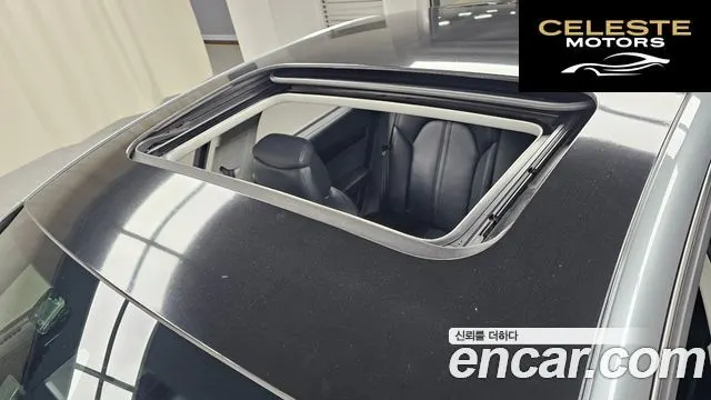 AUDI A8 4.2 FSI Quattro 2012 — photo 19 sur 20