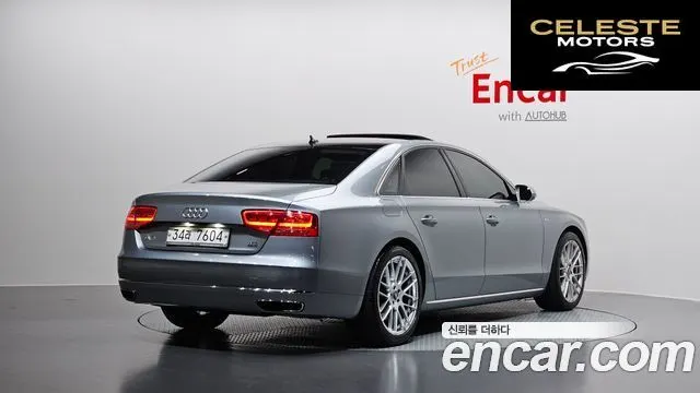 AUDI A8 4.2 FSI Quattro 2012 — photo 2 sur 20