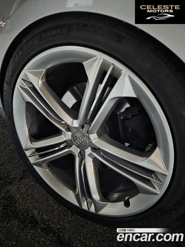 AUDI A8 4.2 FSI Quattro LWB 2012 — photo 5 sur 18