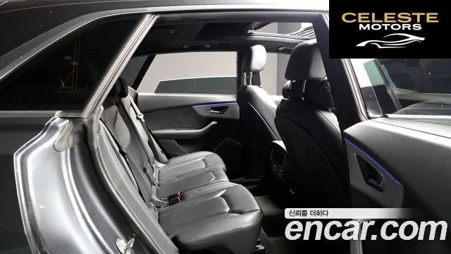 AUDI Q8 (4M) 45 TDI Quattro Premium 2021 — photo 12 sur 20