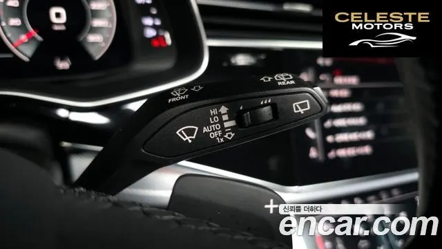 AUDI Q8 (4M) 45 TDI Quattro Premium 2021 — photo 9 sur 20