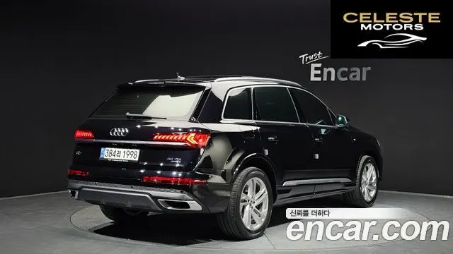 AUDI Q7 (4M) 45 TDI Quattro Premium 2020 — photo 2 sur 20