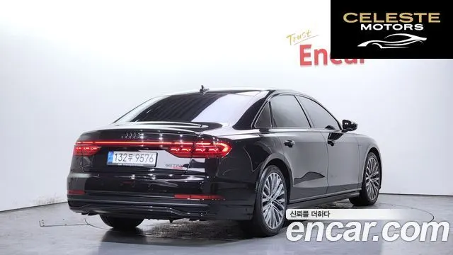 AUDI A8 (D5) 55 TFSI Quattro Premium LWB 2022 — photo 2 sur 20