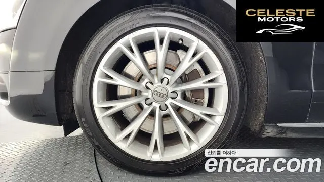 AUDI A8 4.2 FSI Quattro RSE 2011 — photo 5 sur 20