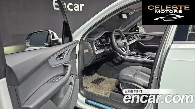 AUDI Q7 (4M) 45 TDI Quattro 2021 — photo 10 sur 20