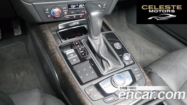AUDI A6 40 TFSI Premium 2018 — photo 8 sur 20