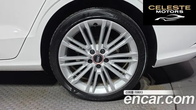 AUDI A3 40 TFSI 2018 — photo 5 sur 20