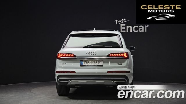 AUDI Q7 (4M) 45 TDI Quattro 2021 — photo 4 sur 20