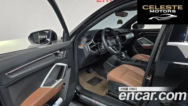AUDI Q3 (F3) 35 TDI Premium 2022 — photo 10 sur 26