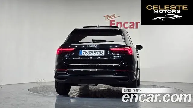 AUDI Q3 (F3) 35 TDI Premium 2022 — photo 4 sur 26