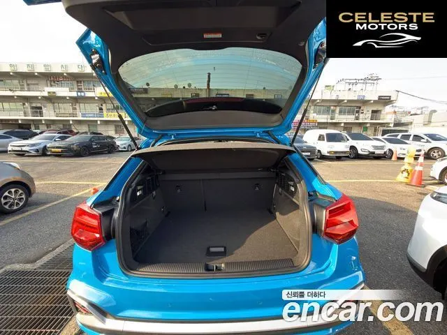 AUDI Q2 35 TDI Premium 2023 — photo 14 sur 21