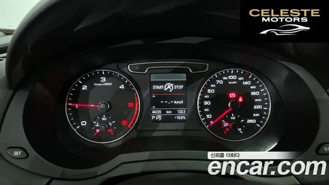AUDI Q3 30 TDI Quattro 2015 — photo 8 sur 20