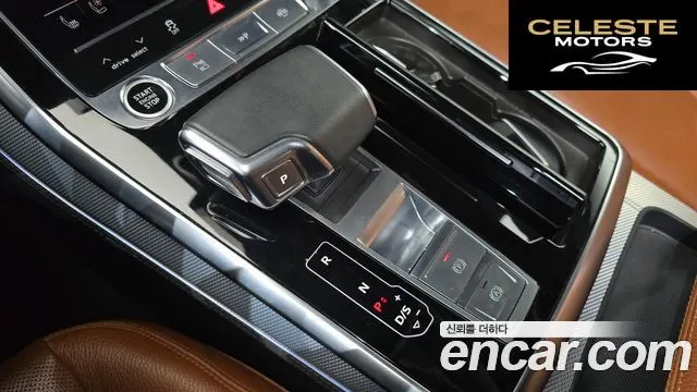AUDI Q8 (4M) 45 TDI Quattro Premium 2021 — photo 9 sur 20