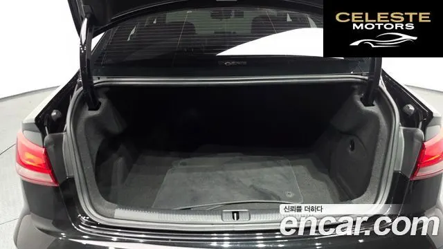 AUDI A3 40 TFSI 2018 — photo 20 sur 26
