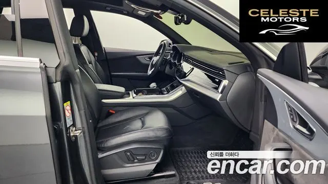 AUDI Q8 (4M) 45 TDI Quattro Premium 2020 — photo 11 sur 20