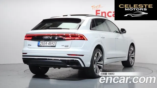 AUDI Q8 (4M) 55 TFSI Quattro Premium 2023 — photo 2 sur 20