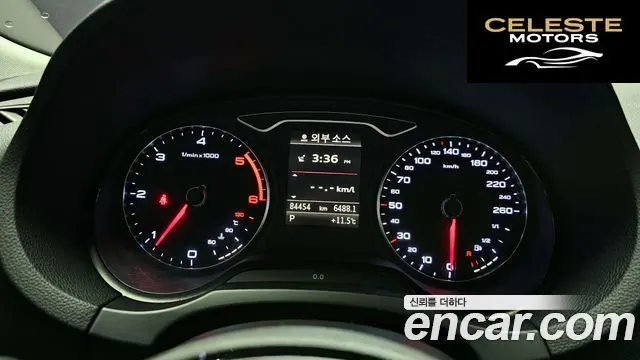 AUDI A3 35 TDI Dynamic Sportback 2015 — photo 8 sur 20