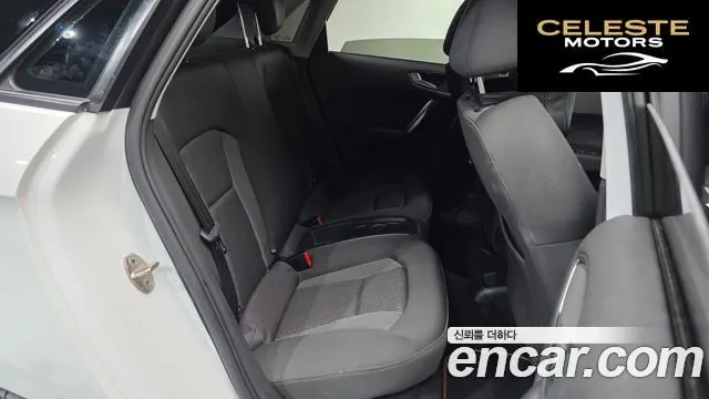AUDI A1 30 TDI Design Premium Sportback 2015 — photo 12 sur 20