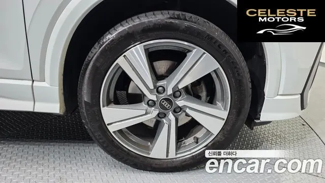 AUDI Q2 35 TDI Premium 2023 — photo 20 sur 26
