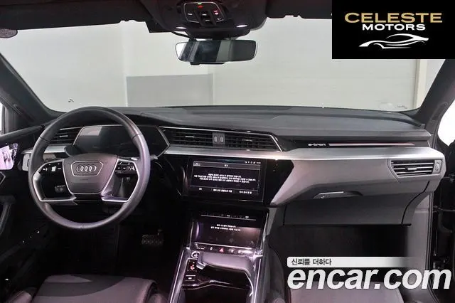 AUDI e-55 Quattro Sportback 2022 — photo 8 sur 26