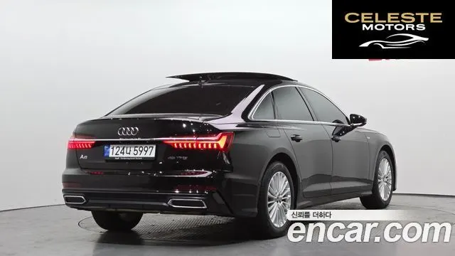 AUDI A6 (C8) 45 TFSI Premium 2021 — photo 2 sur 20