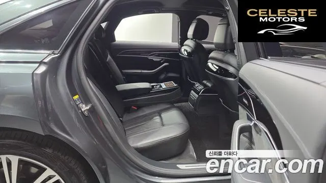 AUDI A8 (D5) 50 TDI Quattro 2021 — photo 12 sur 20