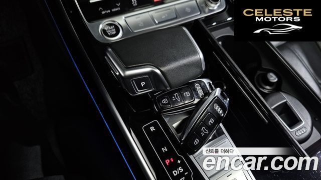 AUDI A8 (D5) 55 TFSI Quattro LWB 2021 — photo 9 sur 20