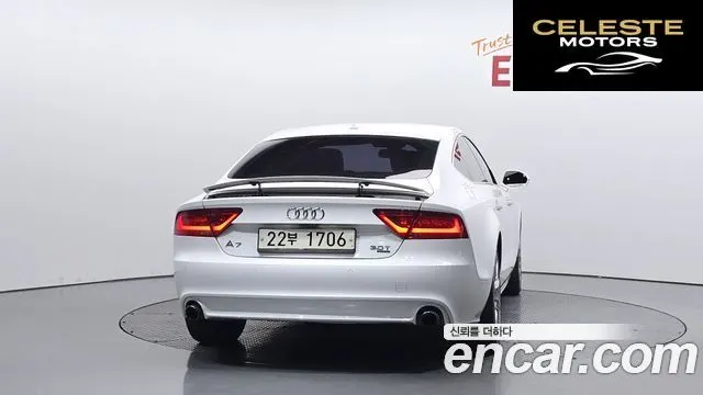 AUDI A7 3.0 TFSI Quattro Dynamic 2012 — photo 4 sur 20