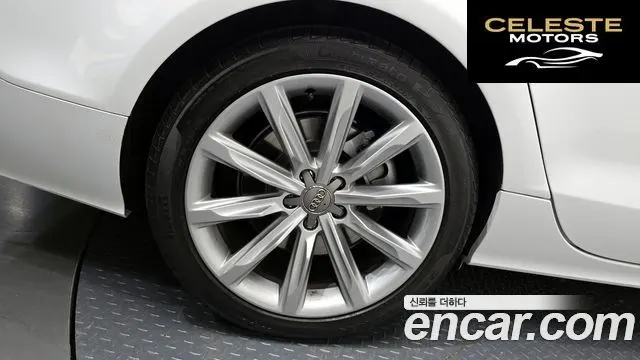 AUDI A7 3.0 TFSI Quattro Dynamic 2012 — photo 5 sur 20
