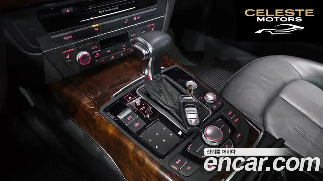 AUDI A7 3.0 TFSI Quattro 2014 — photo 9 sur 20