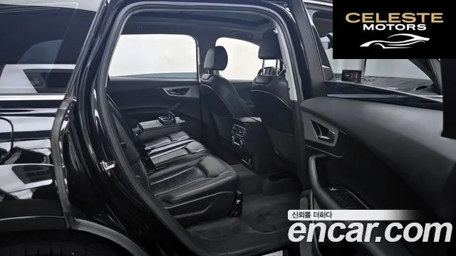 AUDI Q7 (4M) 45 TFSI Quattro 2019 — photo 12 sur 20