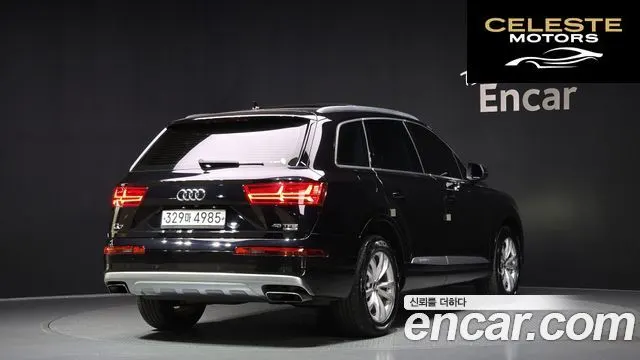 AUDI Q7 (4M) 45 TFSI Quattro 2019 — photo 2 sur 20
