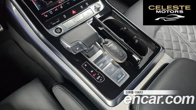 AUDI Q8 (4M) 55 TFSI Quattro Premium 2023 — photo 9 sur 20
