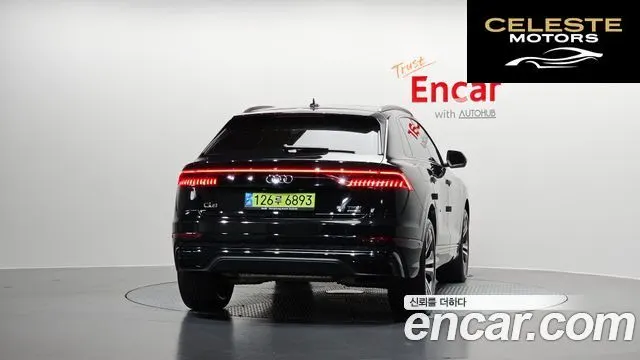 AUDI Q8 (4M) 55 TFSI Quattro Premium 2023 — photo 4 sur 20