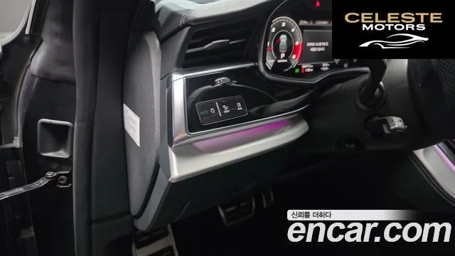 AUDI Q8 (4M) 50 TDI Quattro Premium 2021 — photo 14 sur 20