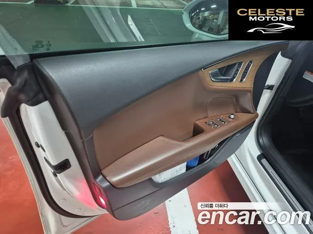 AUDI A7 50 TDI Quattro Premium 2016 — photo 16 sur 22