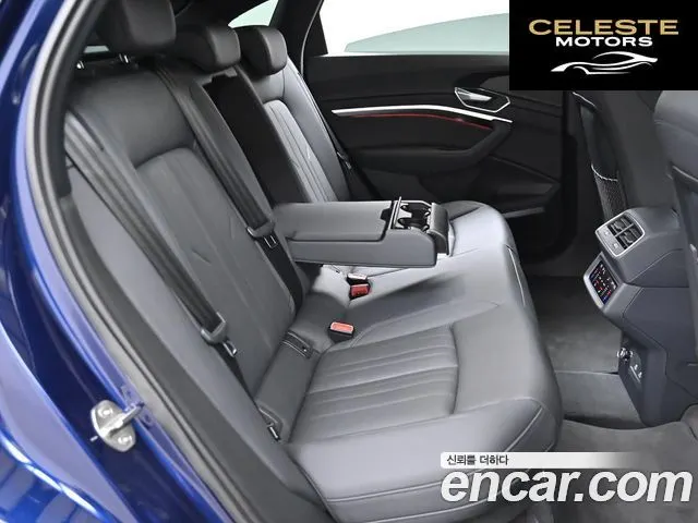 AUDI e-55 Quattro Sportback 2022 — photo 12 sur 26