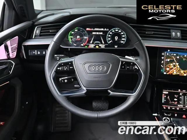 AUDI e-55 Quattro Sportback 2022 — photo 13 sur 26