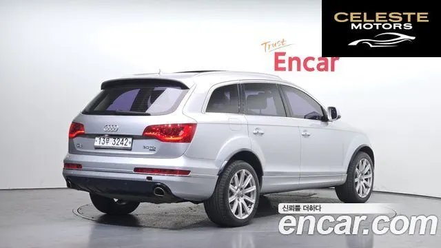 AUDI Q7 3.0 TDI Quattro Dynamic 2014 — photo 2 sur 20