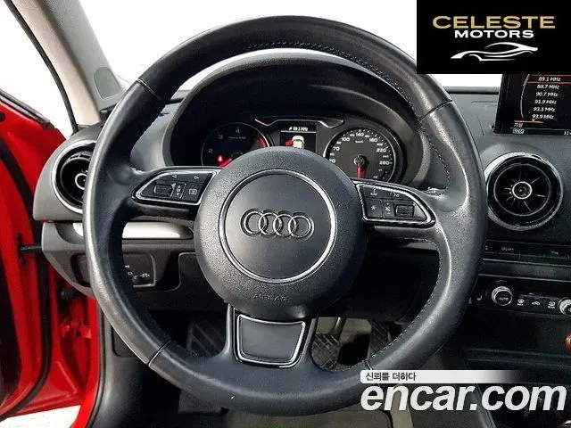 AUDI A3 35 TDI Dynamic 2016 — photo 12 sur 26